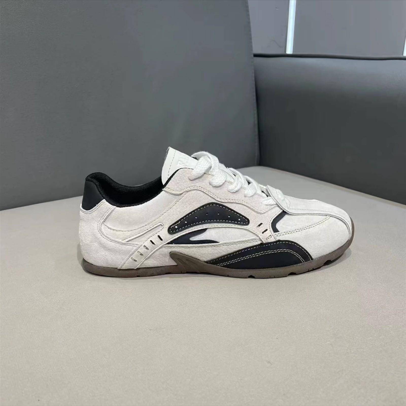 潮牌百搭德训鞋男2024秋季新款舒适软底软面休闲运动网红阿甘潮鞋