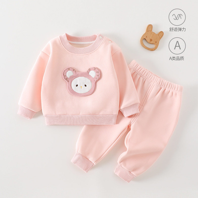 儿童衣服秋冬季卫衣套装男女宝宝保暖加厚无骨外出服春秋款熊宝