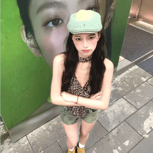 港风复古辣妹做旧水洗牛仔铆钉贝雷帽女显脸小百搭鸭舌前进帽子报