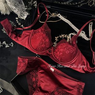 新款 红色本命年喜事转运女士内衣聚拢上托有钢圈防下垂文胸罩套装