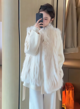 2025冬季新款韩系洋气休闲小个子白色毛绒领毛呢外套加毛绒马甲女