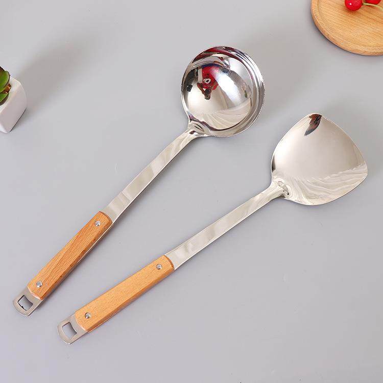 Non-magnetic stainless steel 3mm thick wooden handle spatula