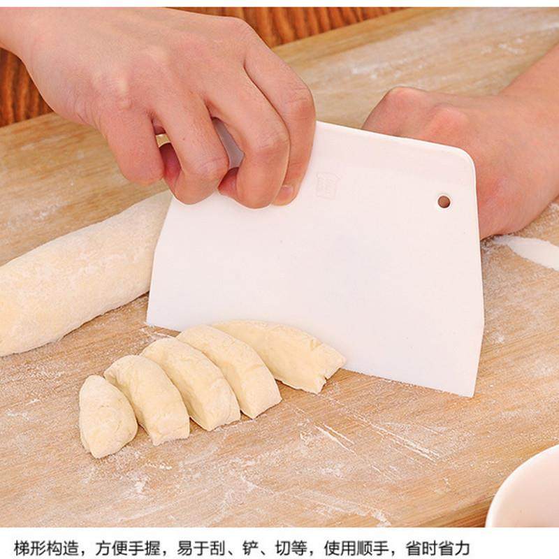 Hard Plastic PP Scraper, Spatula, Baking Tool, Cake Cream Sm