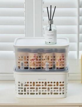 Lidded storage box for office desk, miscellaneous basket for