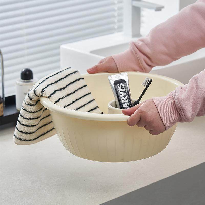 New Thickened Plastic Face Washing Basin, Available in Vario