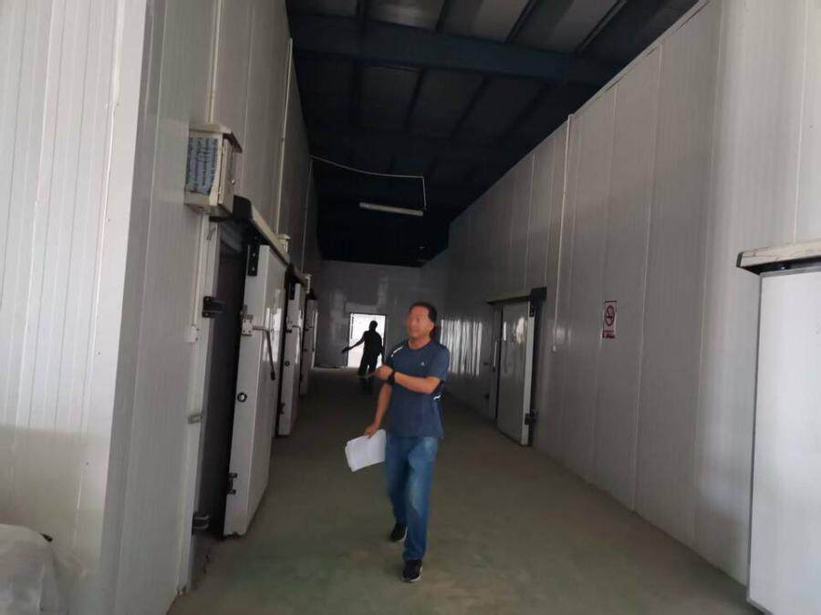 3月10日吐鲁番畜牧公司院内的固定资产-部分机器设备网络拍卖公告