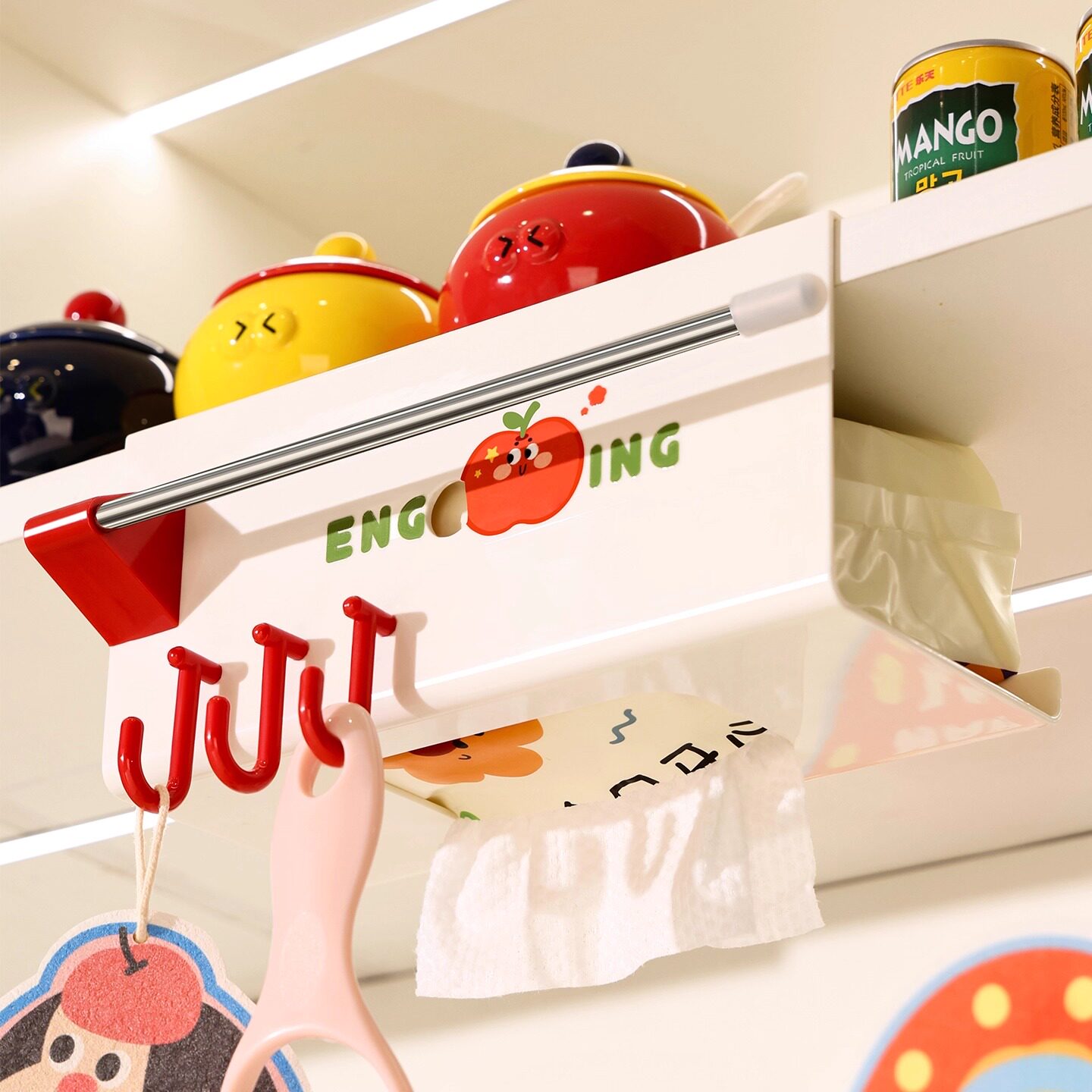 新款厨房纸巾架家用橱柜倒挂抽纸架带挂钩多功能保鲜膜收纳置物架