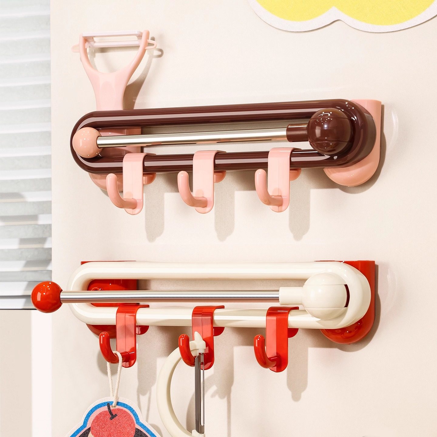 新款家用厨房置物架壁挂免打孔旋转抹布架多功能勺子铲子收纳挂架