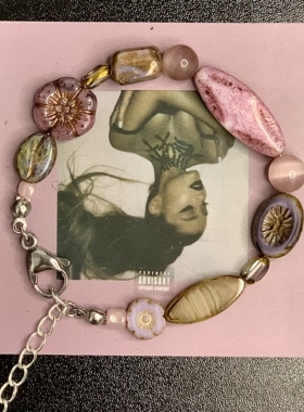 YvetteStudio原创设计A妹专辑封面手链thankunext进口捷克琉璃