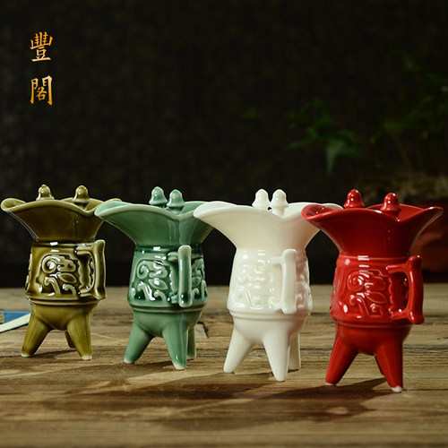仿古风陶瓷小号烈酒杯