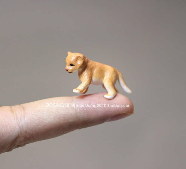 迷你版幼狮手办玩偶微景仿真动物