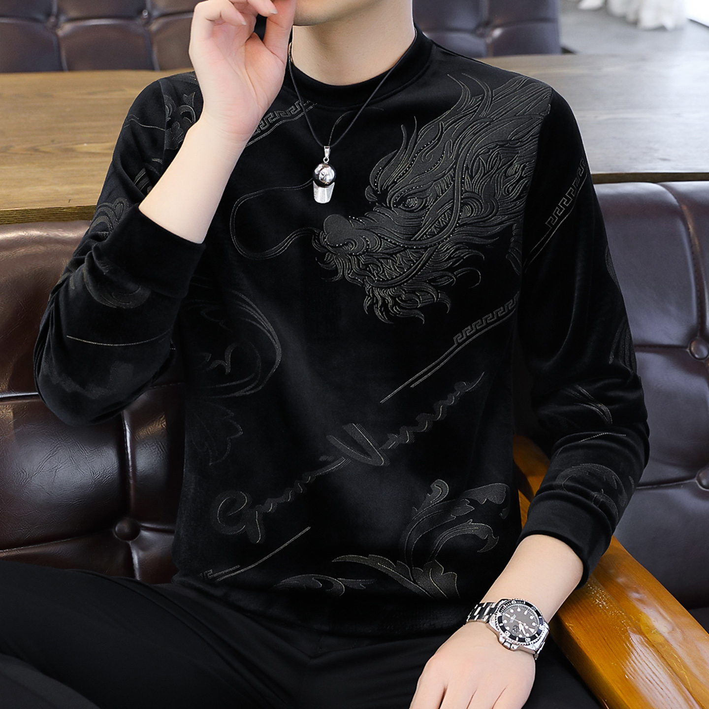 牧外男士金丝绒卫衣，长袖T恤