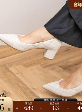 RANDA 春夏新款菱格纹尖头粗跟女单鞋 EP11575