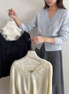 【月光琉璃】兴北蕾丝拼接V领针织开衫冬季新款通勤长袖毛衣J802C