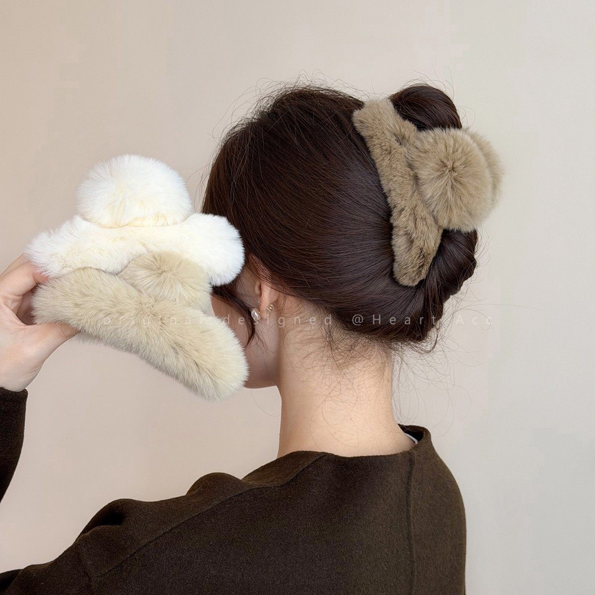 手感超好~秋冬气质毛绒抓夹女后脑勺盘发大号鲨鱼夹日常百搭发夹,饰品/流行首饰/时尚饰品新,民族风发饰,淘宝优惠券,粉丝福利购,淘宝优惠卷