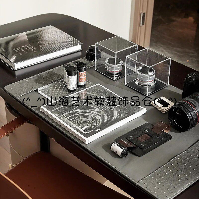 现代样板间书房软装饰品飘窗大书垫摄影手工主题工作室摆件组合套