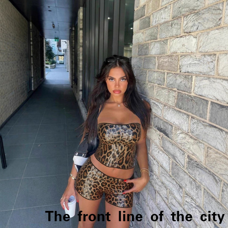 Fashionablesexysplitvacationme