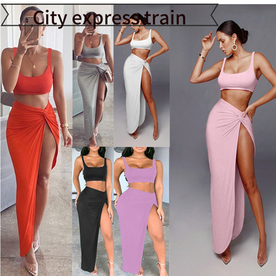 Women'ssequinedembroideredV-ne