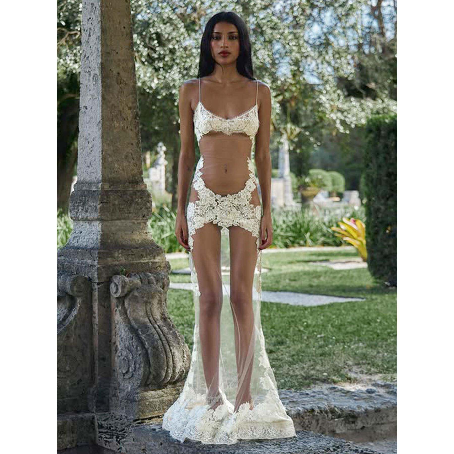 CNYISHE 纯欲高级感辣妹蕾丝拼接设计吊带连衣裙透视网纱收腰长裙