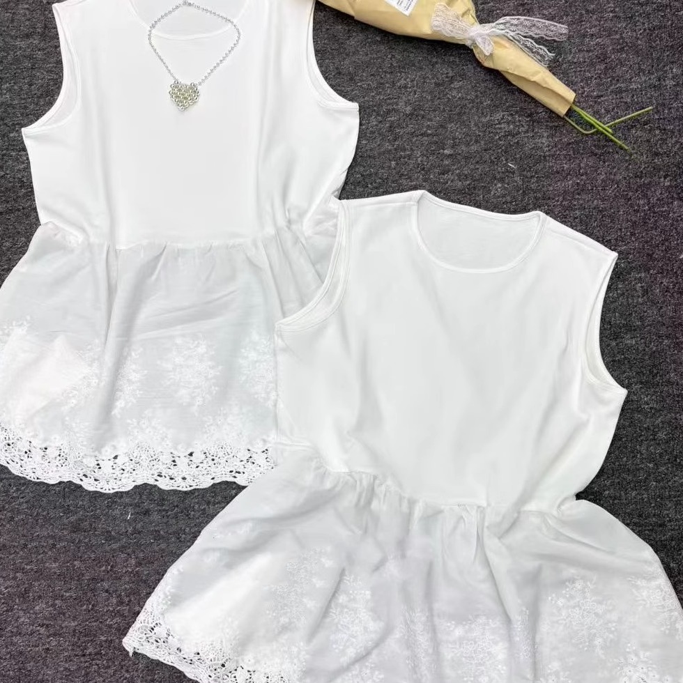 韩系百搭白色蕾丝拼接无袖背心