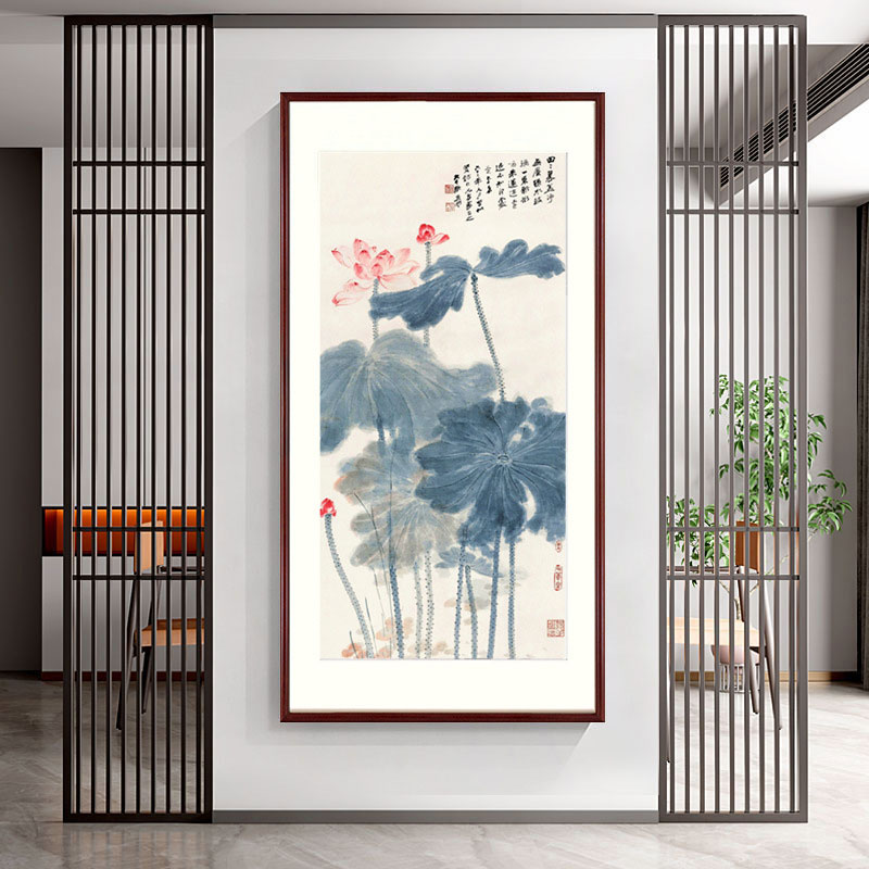 新中式玄关装饰画入户过道挂画客厅壁画竖版花卉画张大千荷花国画图片
