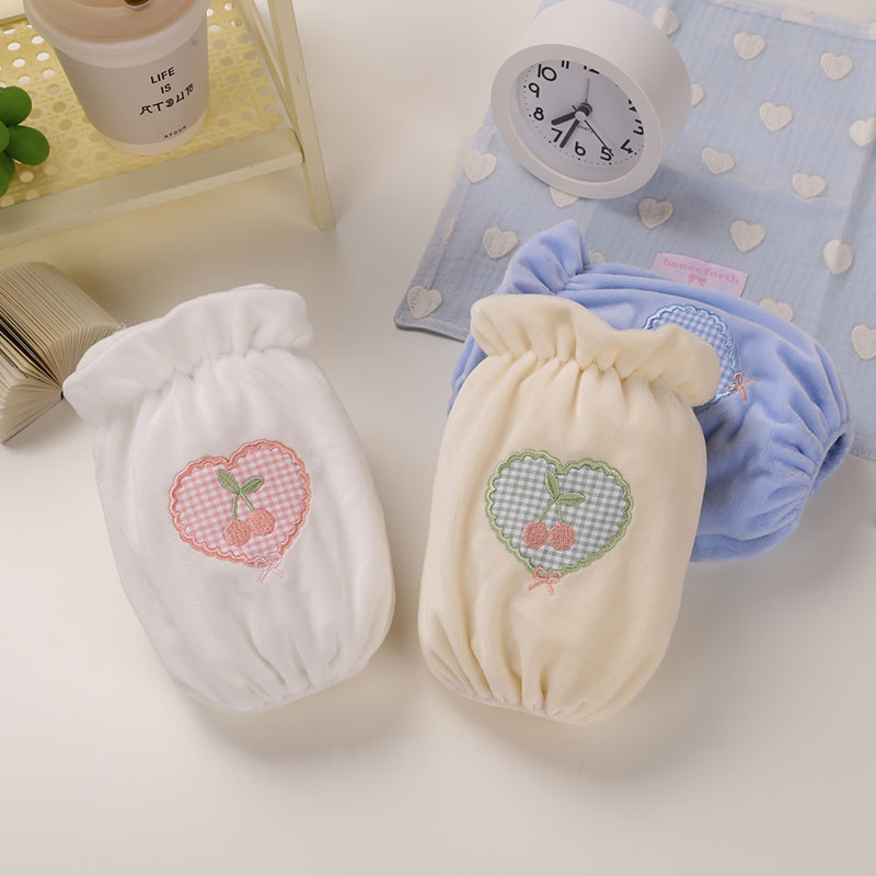 可爱樱桃爱心袖套冬女办公室工作防脏可水洗短款束口袖头卡通刺绣