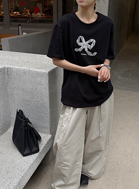 u m由米韩系简约蕾丝蝴蝶结百搭圆领显瘦上衣