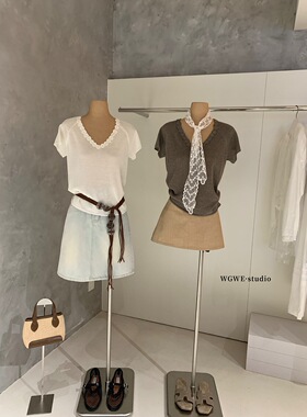 u m由米夏装女韩版温柔风立体花朵百搭显瘦套头V领短袖针织衫