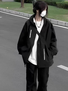 字母宽松薄款 新款 防风连帽夹克ins潮 美式 黑色冲锋衣外套女春秋款