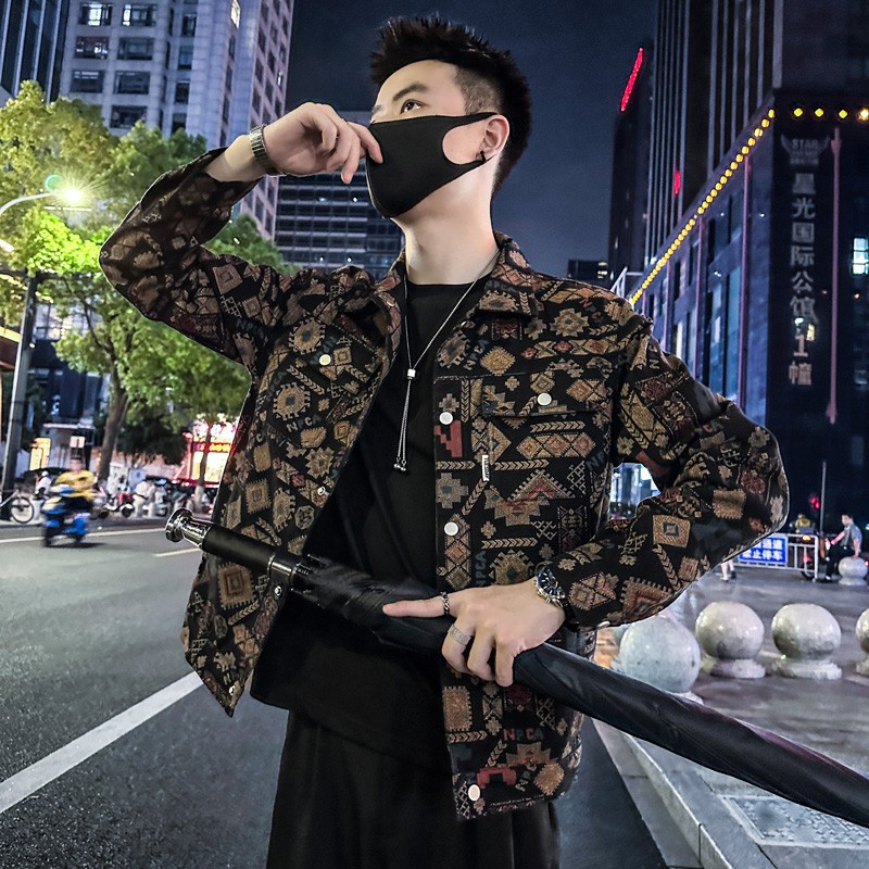 高级感牛仔外套男士潮牌牛仔衣男