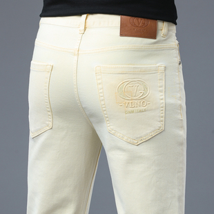 高端浅黄色牛仔裤男2026年春夏新款修身弹力小直筒商务百搭休闲裤