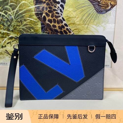 LV芯片黑灰蓝拼色牛皮男士手拿包