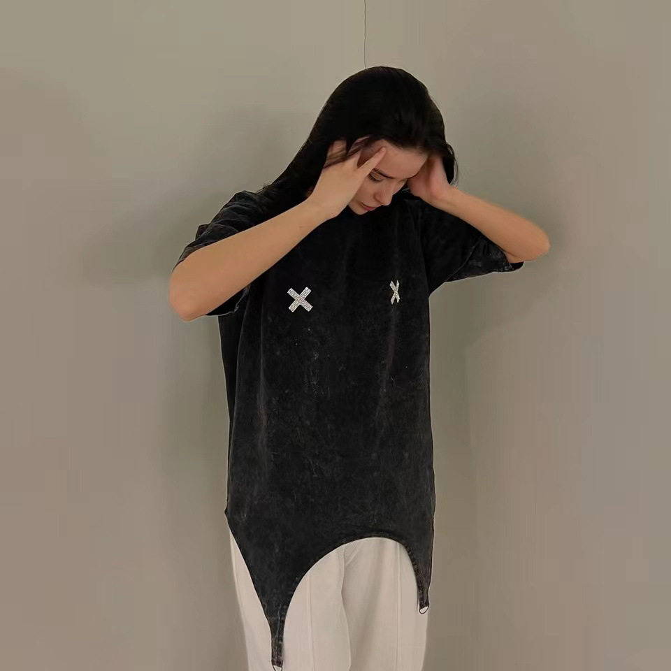 美式爱心烫钻短袖T恤落肩