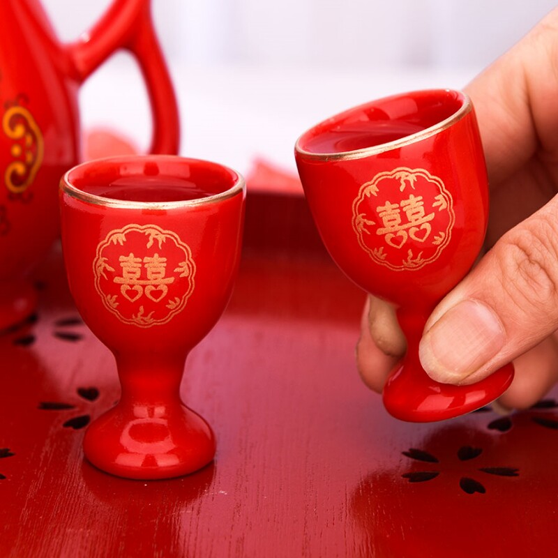 结婚酒盅婚庆用品 大红色双喜 喜庆敬酒杯?交杯酒杯?陶瓷小号杯