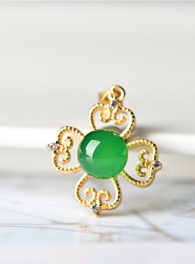玉石匠绿玉髓福袋吊坠 韩款阳绿色四叶草项链 祖母绿色花瓣玉坠