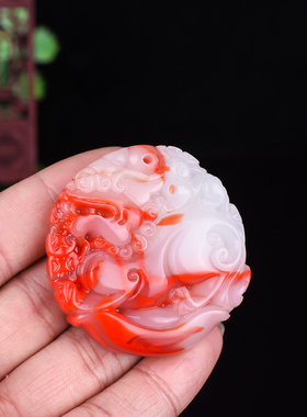 新疆和田白玉红玉金丝玉招财貔貅挂件玉牌男女款鸡血石皮休吊坠