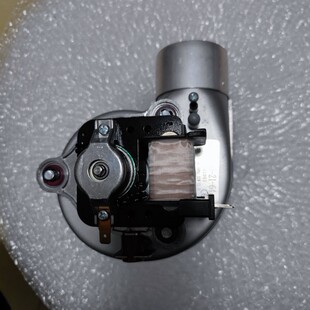 壁挂炉风机 32w小风机史麦斯 小松鼠