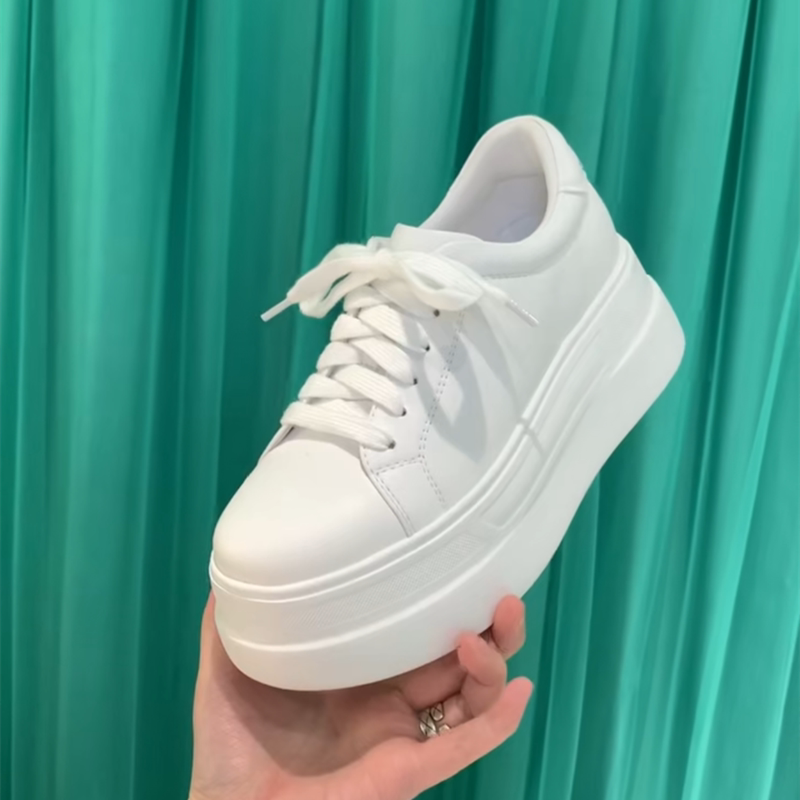 T31女鞋2026春季新款厚底6cm小白鞋秀气款真皮休闲板鞋超轻百搭