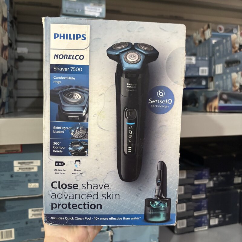 飞利浦7000系列蜂巢新款蓝牙版电动剃须刀刮胡刀 S7783 带清洗桶