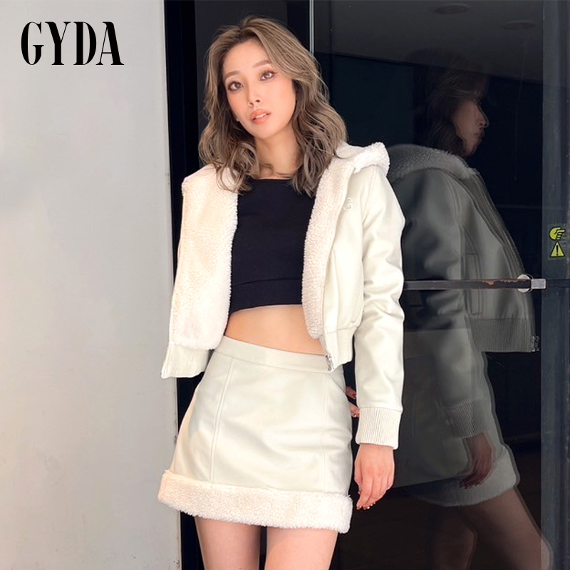 GYDA2024冬季新品宽松休闲通勤风仿皮革拼接兜帽短外套0724600415
