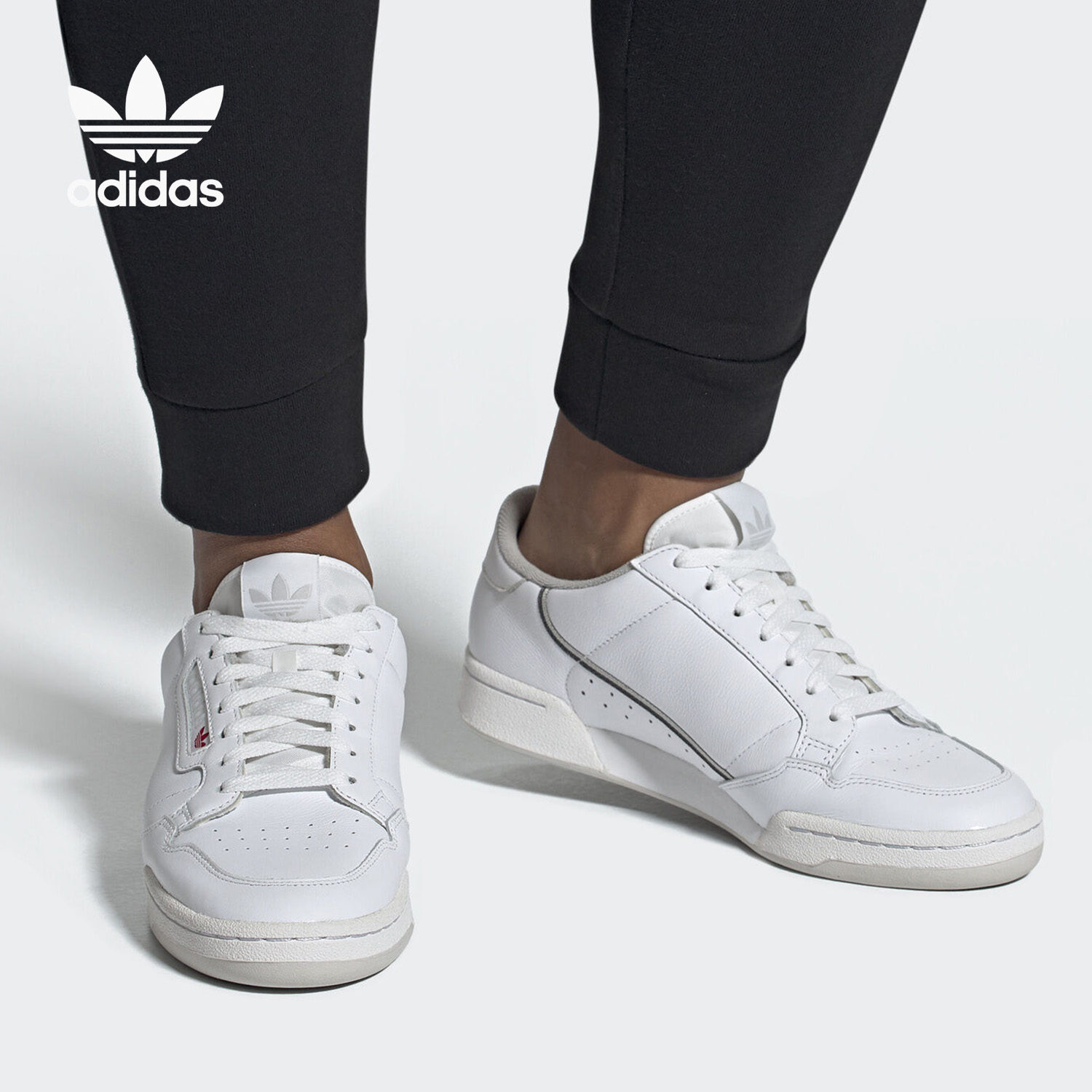 Adidas/阿迪达斯正品三叶草男女轻便休闲透气耐磨经典板鞋 EE5342