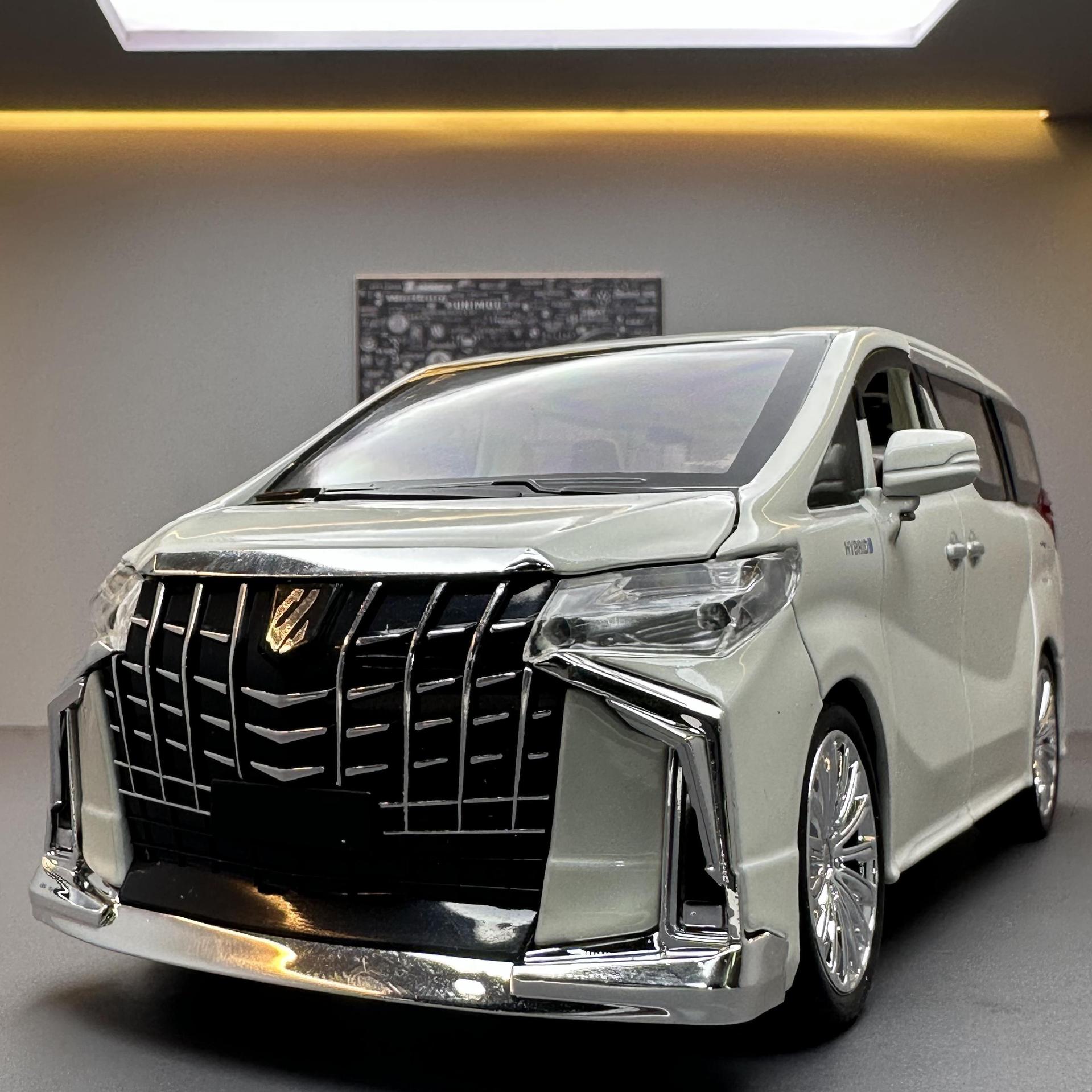 124丰田埃尔法商务车合金车模型