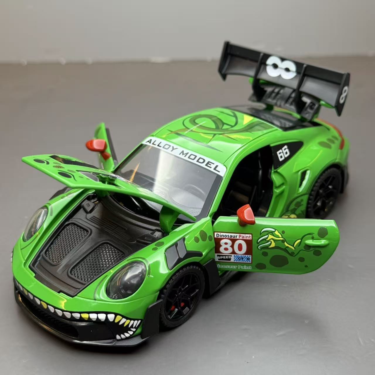 1:32保时捷911GT3RS恐龙版合金车模仿真赛车带声光回力男收藏摆件