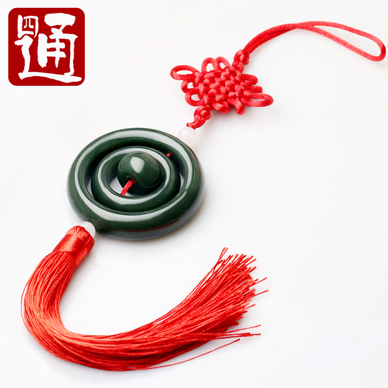甄选玉料环环相扣寓意出入平安
