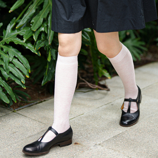 beeff 夏天薄透 冰凉舒适瘦腿 莱赛尔day COOLSILK桑蚕丝小腿袜女