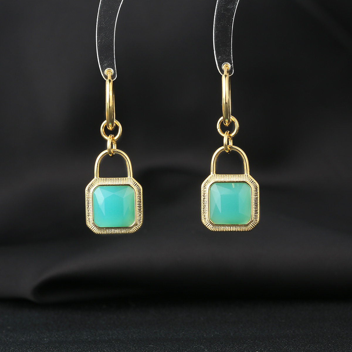 欧蒂娜锁形几何造型轻奢百搭耳饰耳钉女2025新款优雅高级感耳环女,饰品/流行首饰/时尚饰品新,耳钉,淘宝优惠券,粉丝福利购,淘宝优惠卷