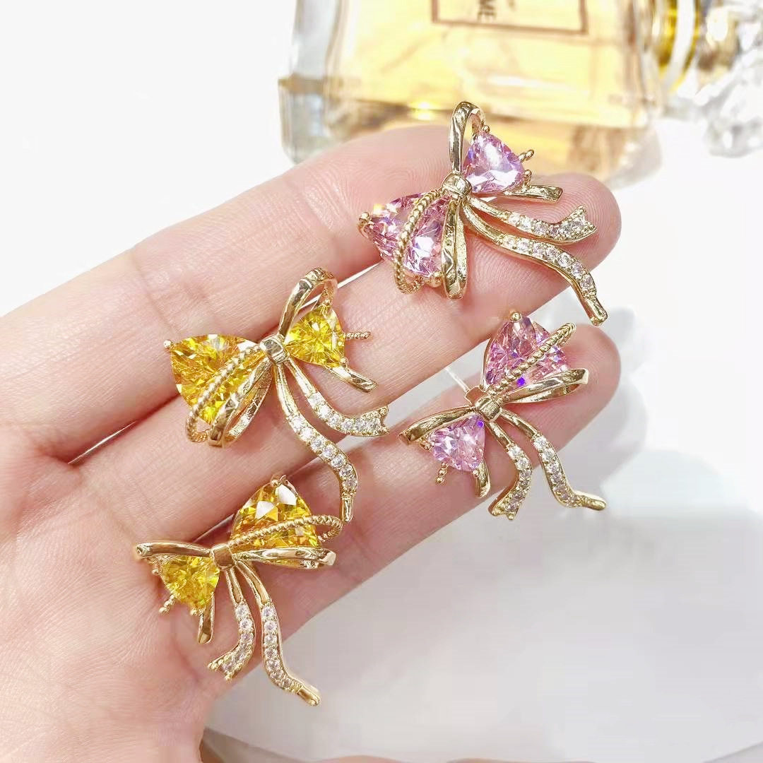 轻奢锆石蝴蝶结耳环女夏冬气质甜美百搭个性耳钉高级感轻奢耳饰品,饰品/流行首饰/时尚饰品新,耳钉,淘宝优惠券,粉丝福利购,淘宝优惠卷