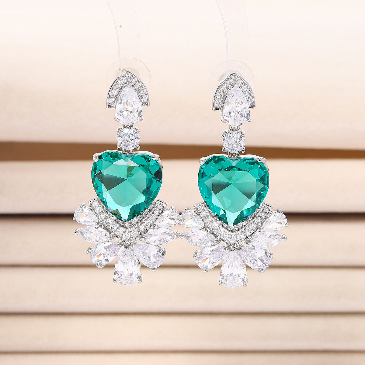 复古创意爱心耳环2023冬季新款小众设计高级感气质优雅耳钉耳饰女,饰品/流行首饰/时尚饰品新,耳环,淘宝优惠券,粉丝福利购,淘宝优惠卷