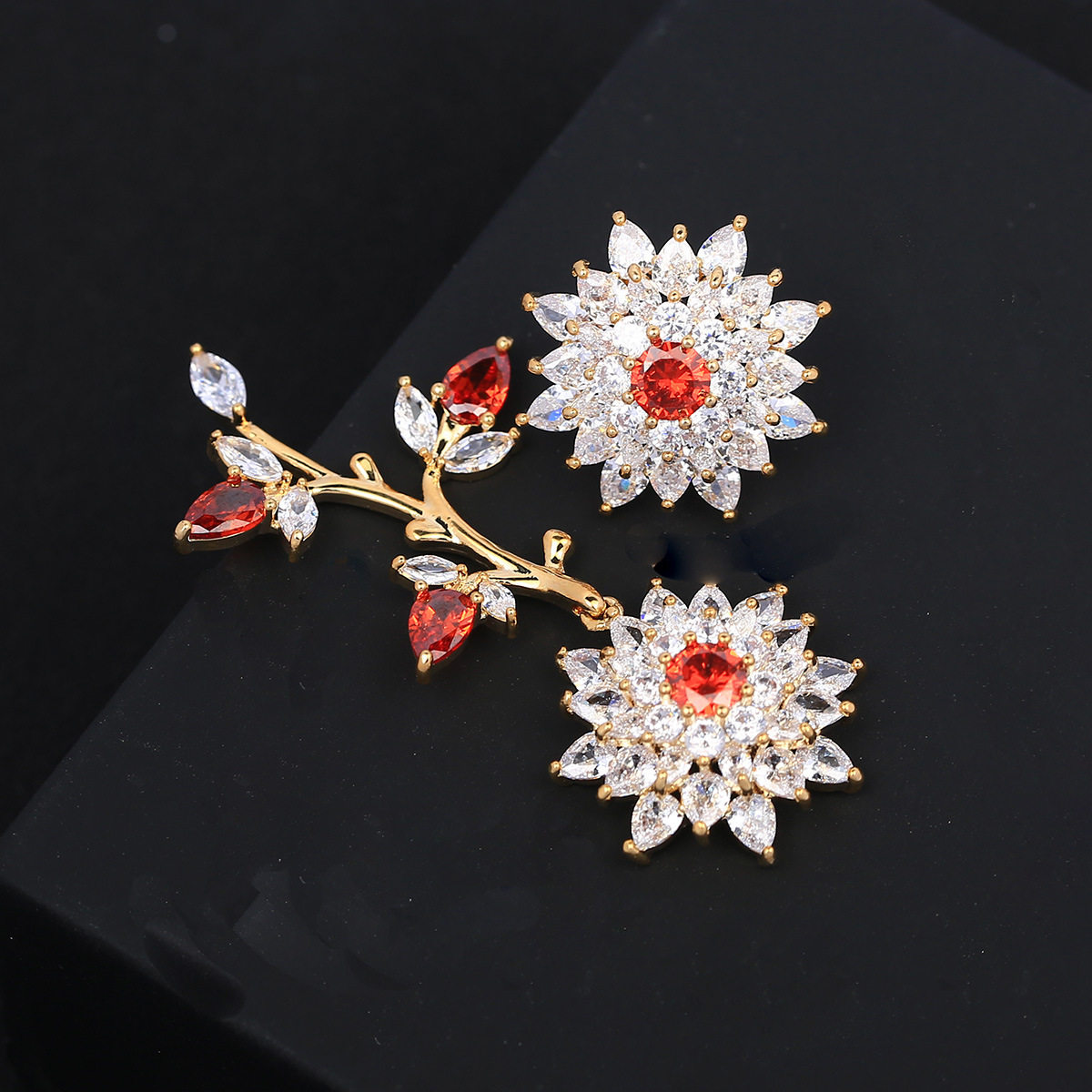 2025新款花卉形耳钉女轻奢树枝造型s925银针时尚日常佩戴百搭耳饰,饰品/流行首饰/时尚饰品新,耳钉,淘宝优惠券,粉丝福利购,淘宝优惠卷