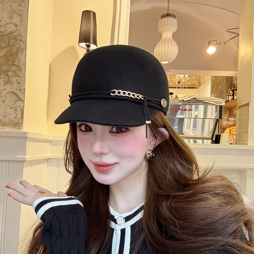 秋冬羊毛马术帽女百搭气质链条鸭舌帽显脸小骑士帽休闲报童帽出游